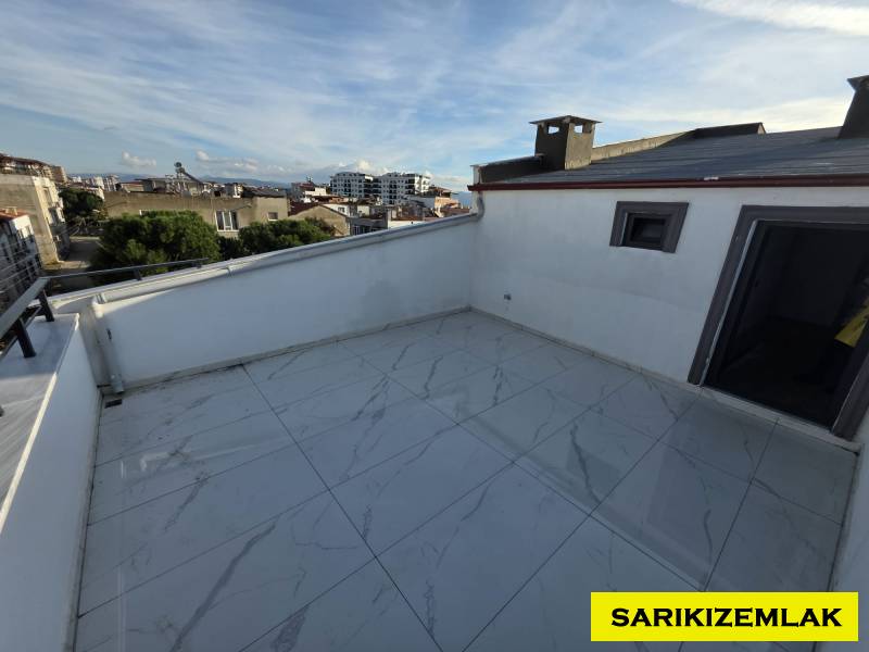 EDREMİT KADIKÖY`DE BULUNMAZ FIRSAT DUBLEKS ARAÇ TAKASINA UYGUN KAÇIRILMAYACAK FIRSAT